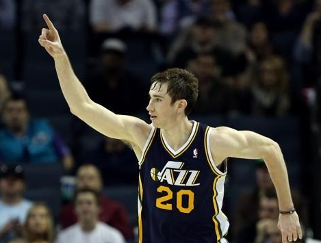 他能够轻松 他能够轻松