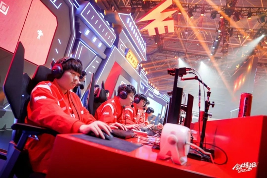 更雪上加霜 更雪上加霜