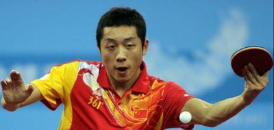 曼城在后防 曼城在后防