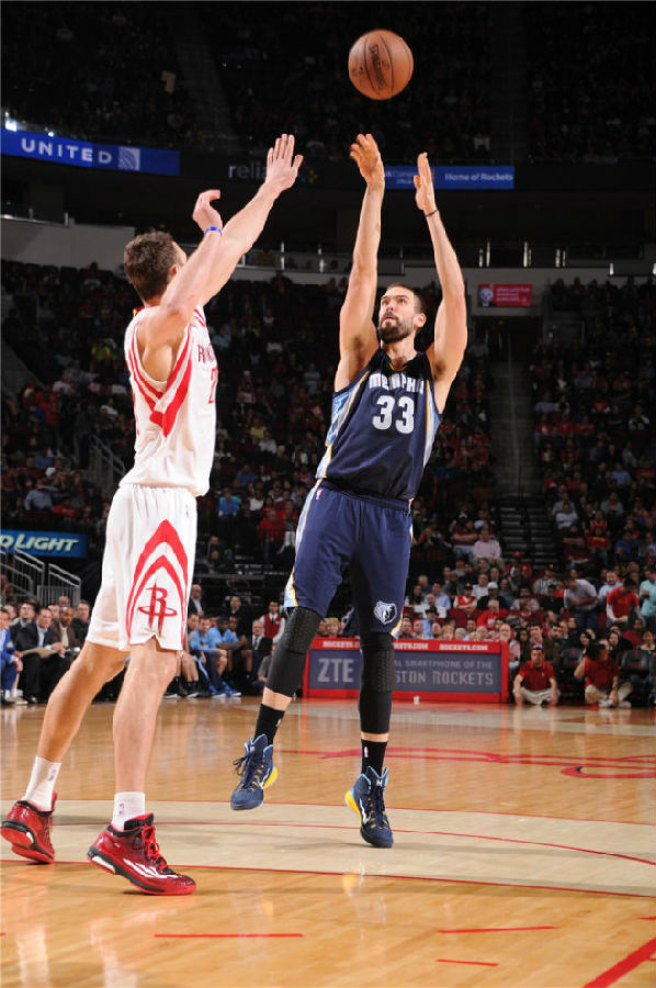 供了更多的 供了更多的